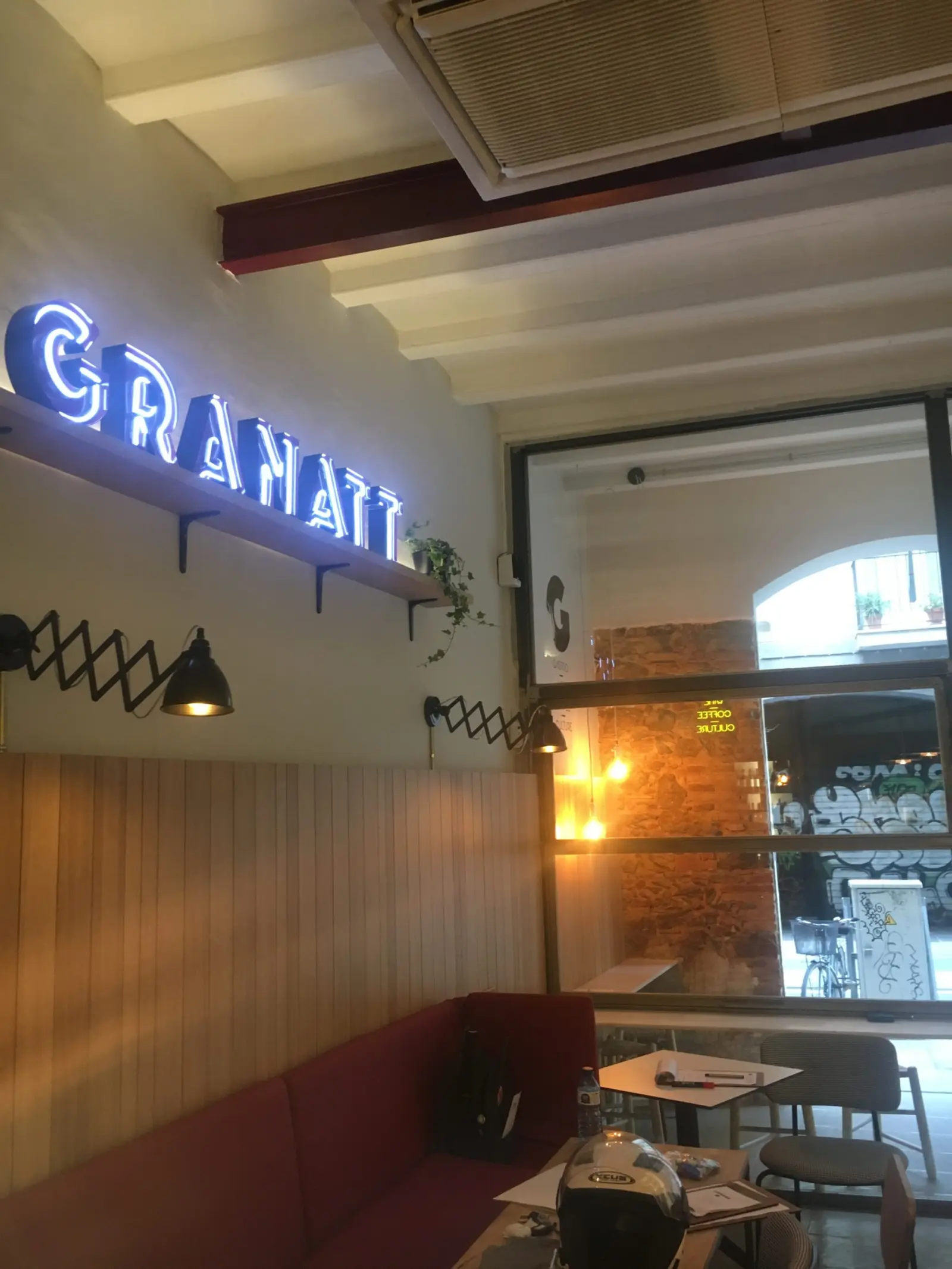 Granatt Bar