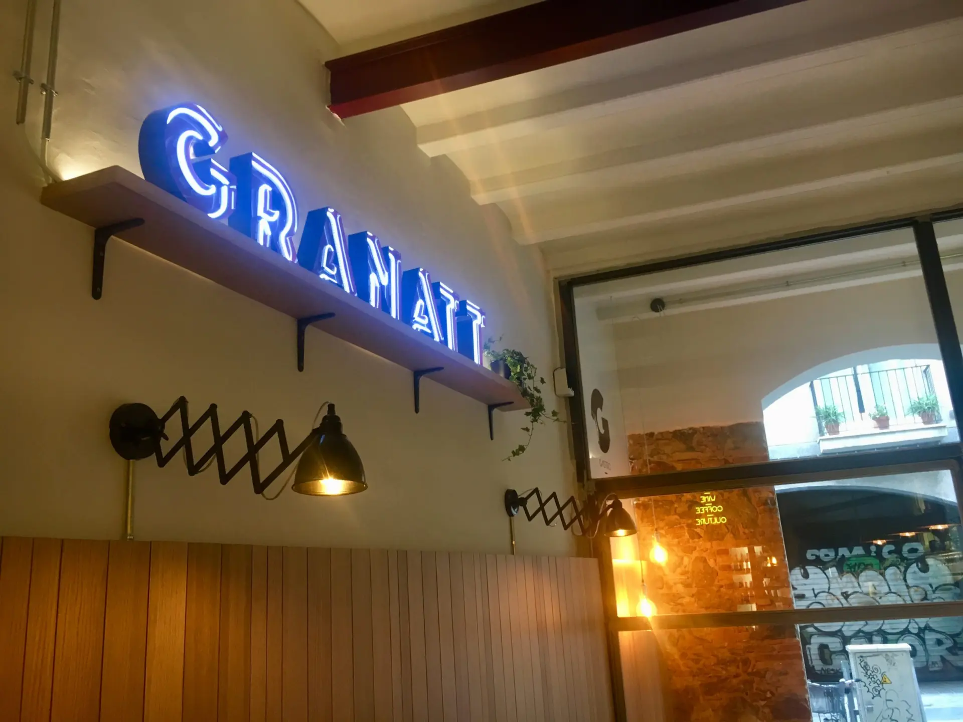 Granatt Bar