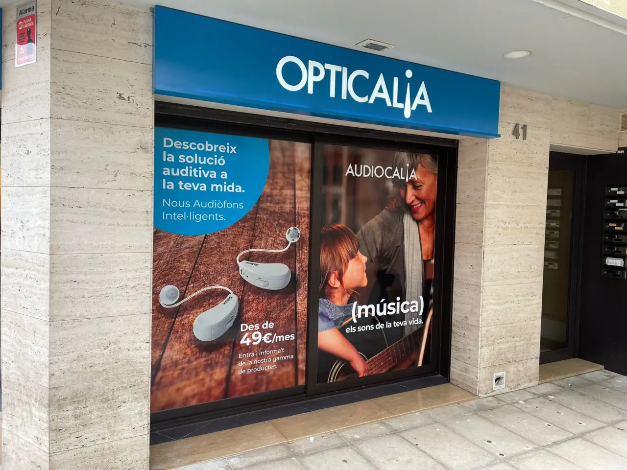 Opticalia